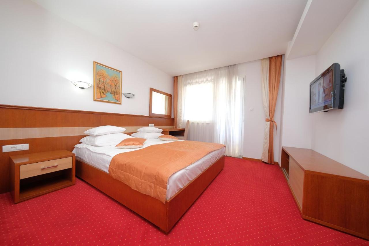 Motel Mujanic Sarajevo Mostarsko Raskrsce Exterior photo